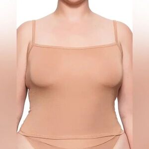 SKIMS SLEEP TANK LIMITED EDITION: OCHRE XS